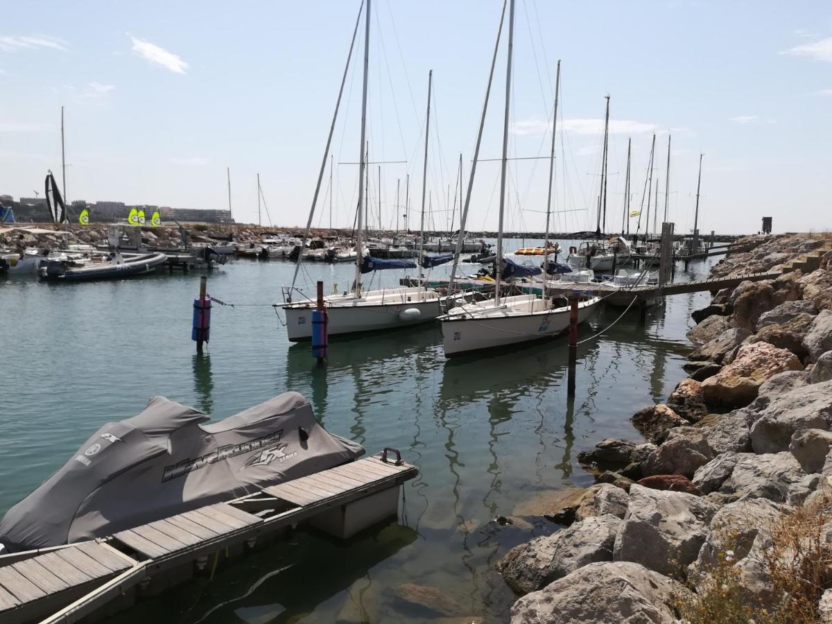4 Personnes, Marina à Sète